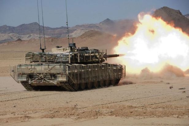 Leopard_2A6_main_battle_tank_Canada_Canadian_Army_001